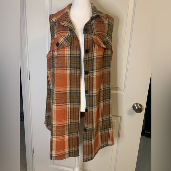 SHEIN Oversized Plaid Orange Women's Flannel Jacket, Preloved - Picture 3 of 3